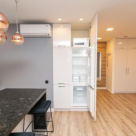 Petrovdom 190-199-216 In Spacious Apartments At Rc New York Concept House 基輔 外观 照片