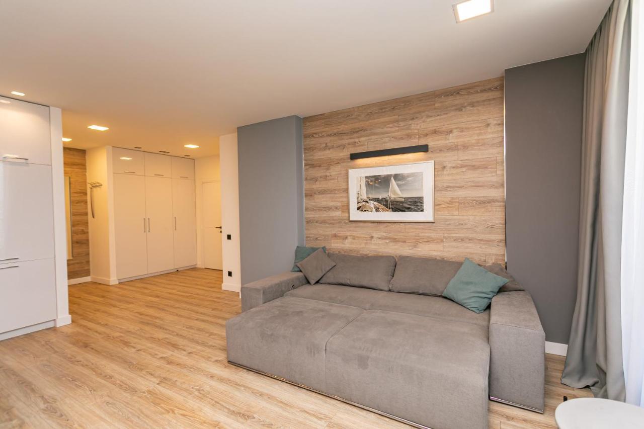Petrovdom 190-199-216 In Spacious Apartments At Rc New York Concept House 基輔 外观 照片