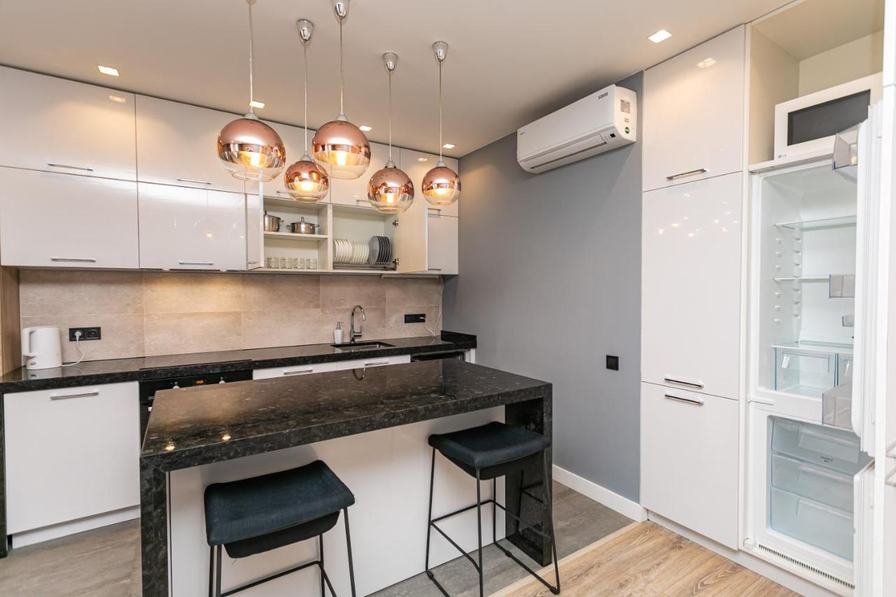 Petrovdom 190-199-216 In Spacious Apartments At Rc New York Concept House 基輔 外观 照片